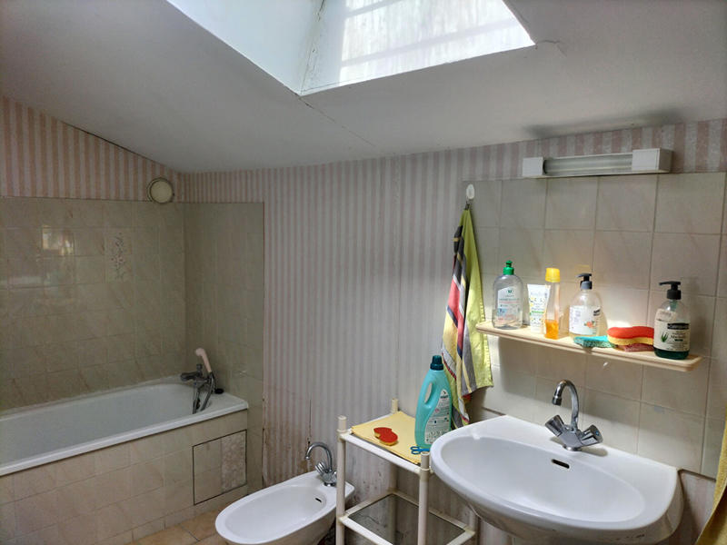 Local commercial - 91 m² - 6 pièces