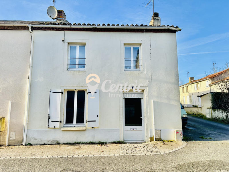 Maison - 88 m² - 3 pièces