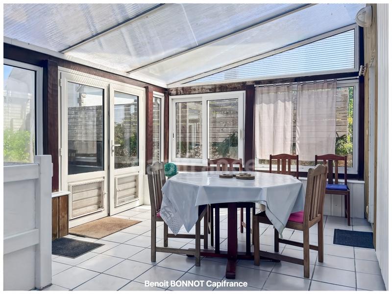 Maison en pierre - 250 m² - 8 pièces