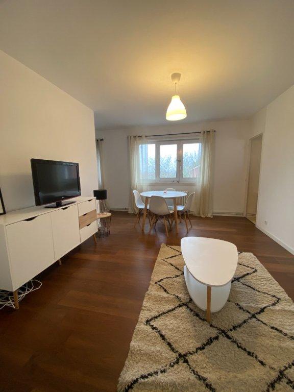 Appartement - 77 m² - 3 pièces
