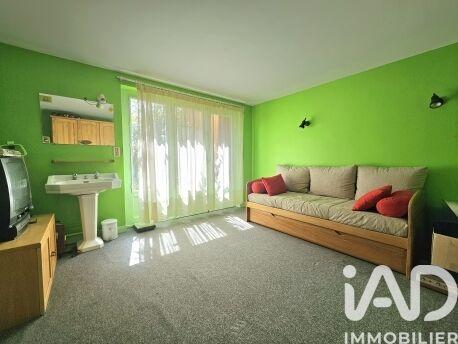 Maison - 195 m² - 7 pièces