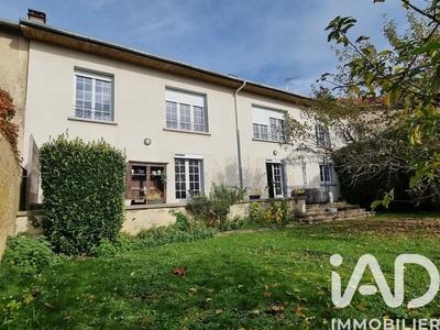 Maison de village - 326 m² - 11 pièces