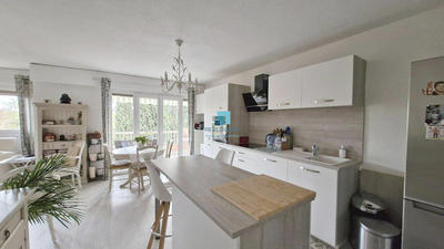 Appartement - 77 m² - 4 pièces