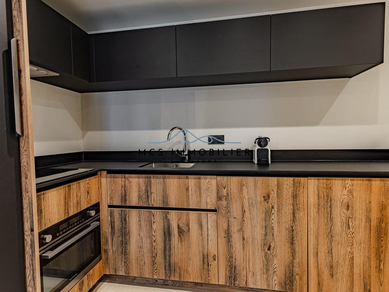 Appartement - 115 m² - 5 pièces