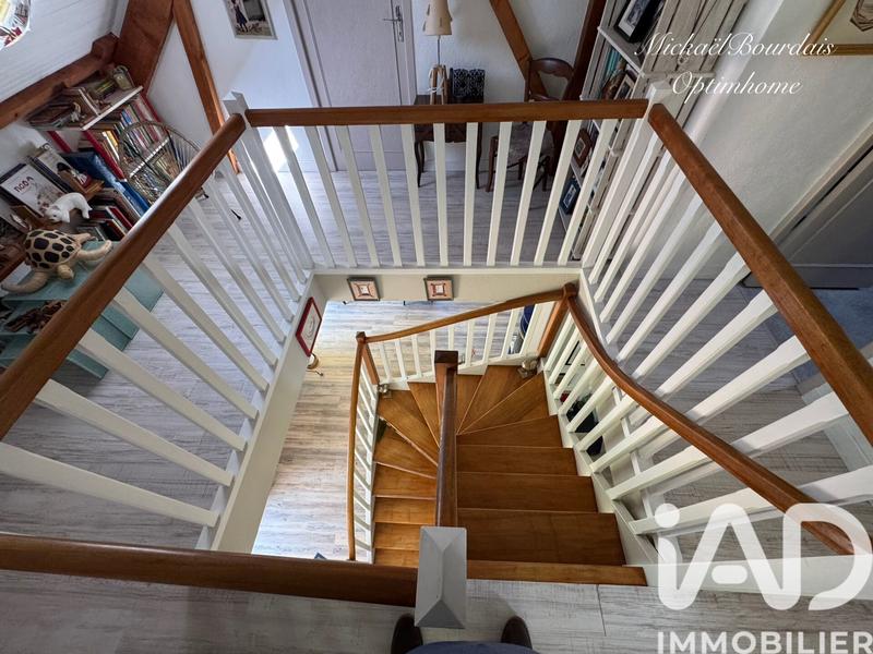 Maison - 178 m² - 7 pièces