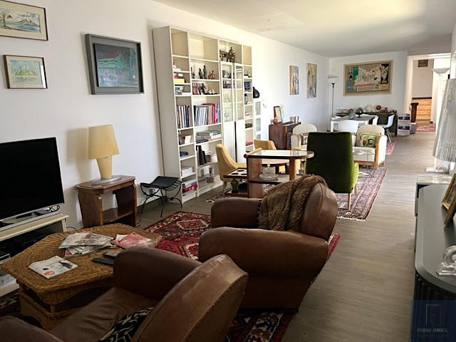 Maison - 165 m² - 5 pièces