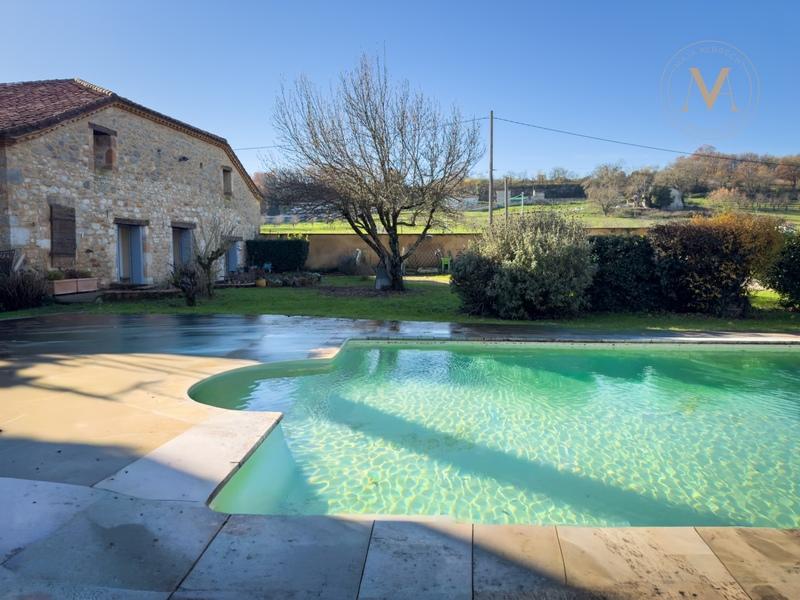 Maison de campagne - 306 m² - 6 pièces