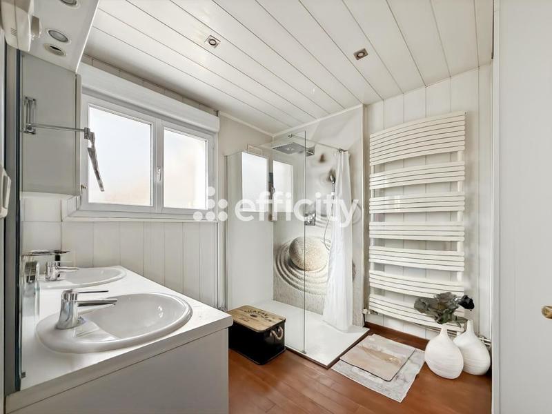 Pavillon - 104 m² - 4 pièces