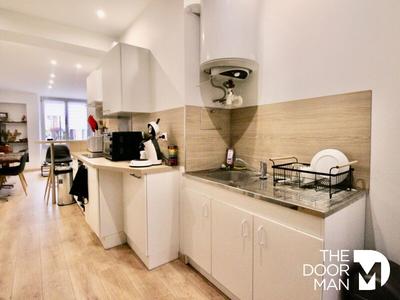 Immeuble - 304 m² - 12 pièces