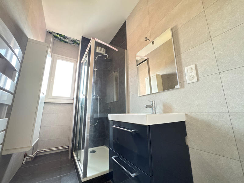 Appartement - 83 m² - 4 pièces