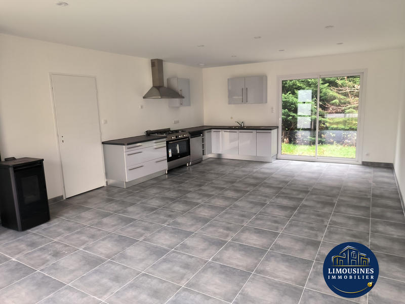 Maison - 88 m² - 5 pièces