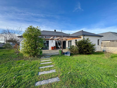 Maison - 136 m² - 5 pièces