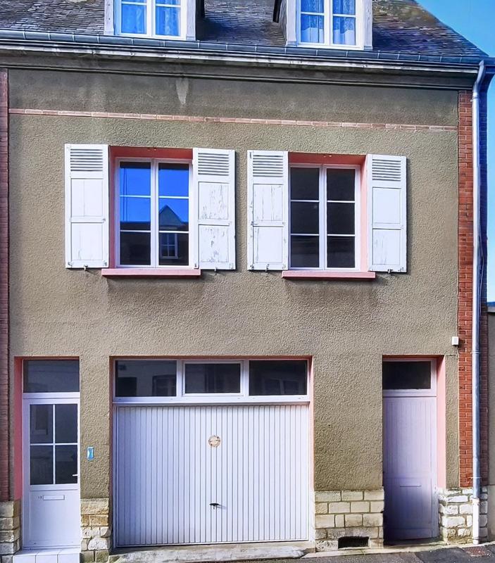 Maison de ville - 96 m² - 5 pièces