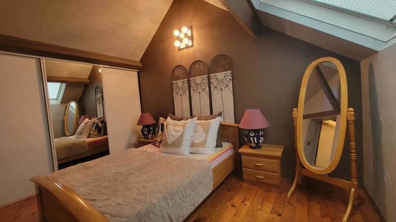 Maison - 85 m² - 5 pièces