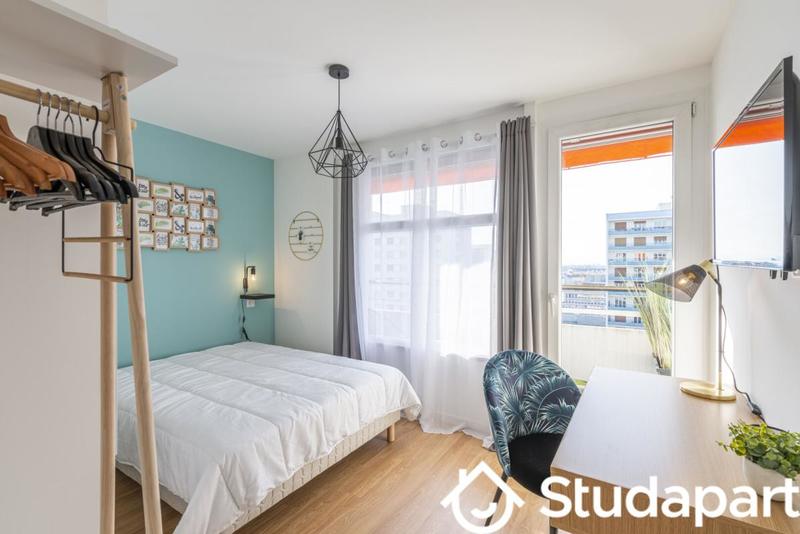 Chambre - 10 m² - 1 pièce