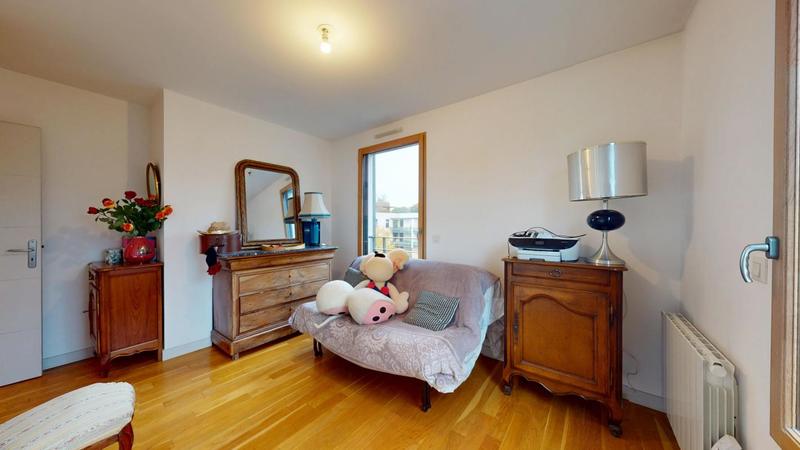 Appartement - 83 m² - 3 pièces