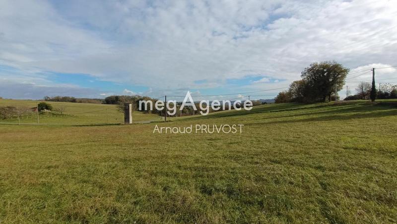 Terrain constructible - 6 810 m²