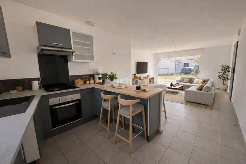 Maison - 91 m² - 5 pièces