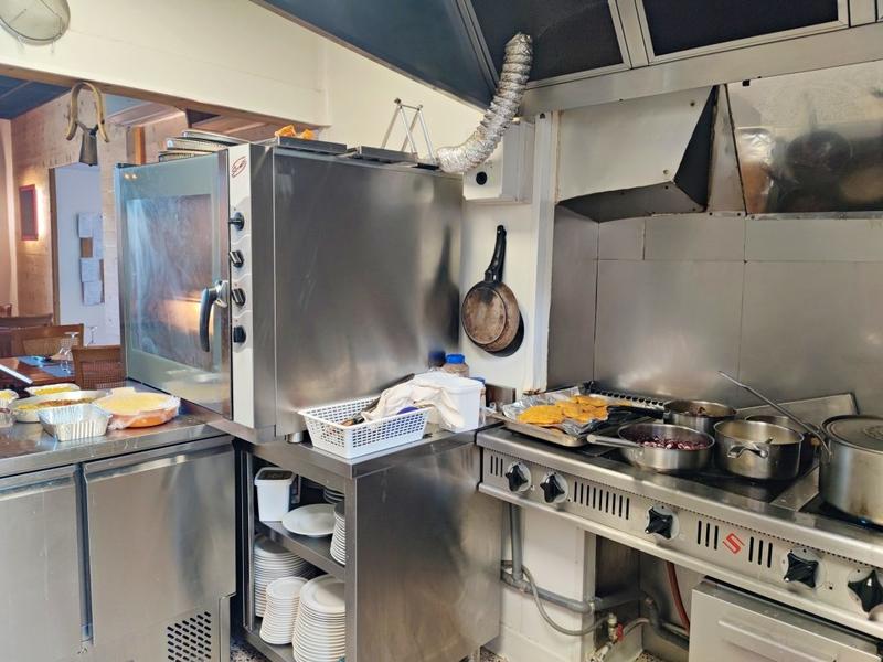 Local commercial - 53 m² - 3 pièces