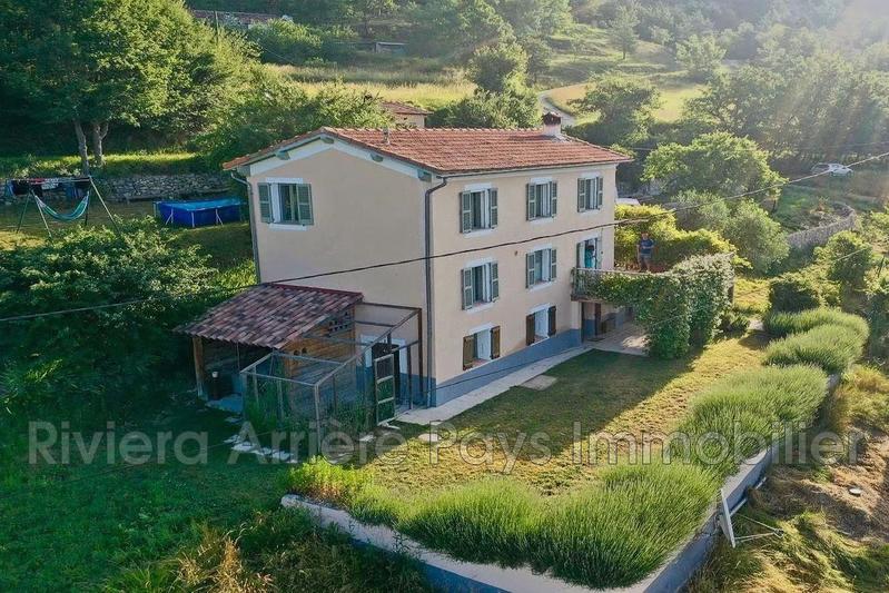 Maison - 126 m² - 6 pièces