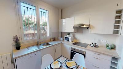 Chambre - 13 m² - 4 pièces