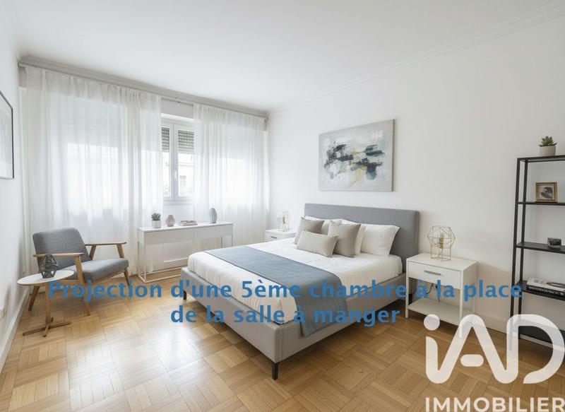 Appartement - 119 m² - 6 pièces