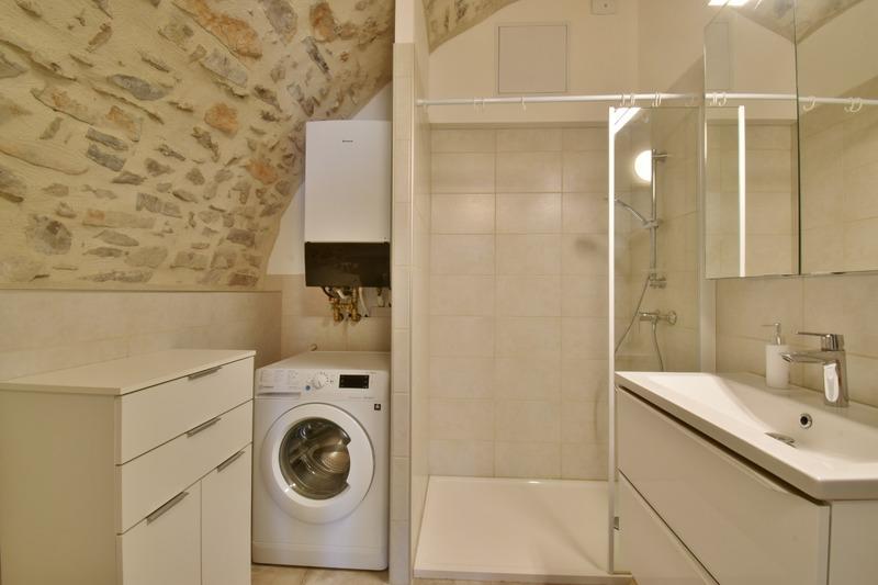 Propriété - 180 m² - 10 pièces