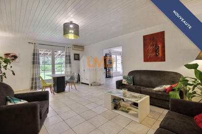 Maison - 199 m² - 7 pièces