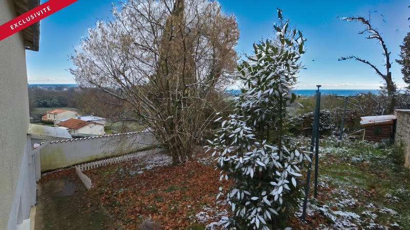 Maison - 101 m² - 5 pièces