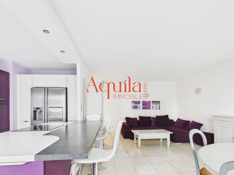 Appartement - 101 m² - 4 pièces