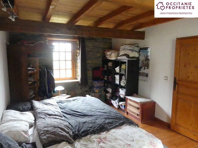 Propriété - 280 m² - 10 pièces