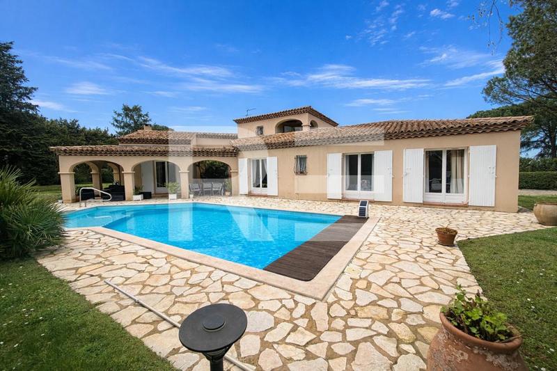 Maison de campagne - 180 m² - 6 pièces