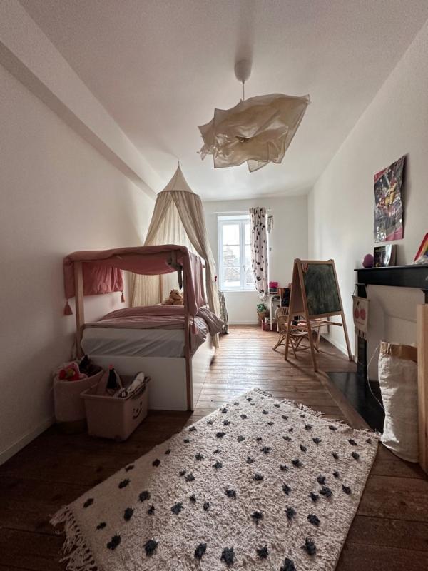 Maison - 80 m² - 5 pièces