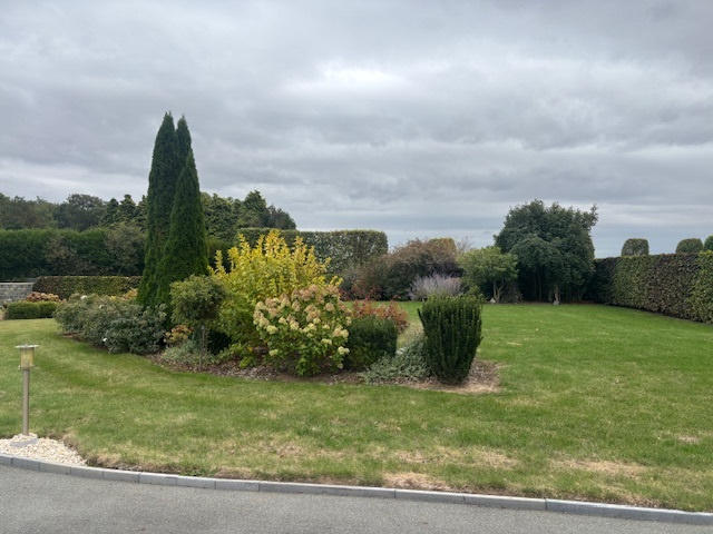 Maison - 232 m² - 6 pièces