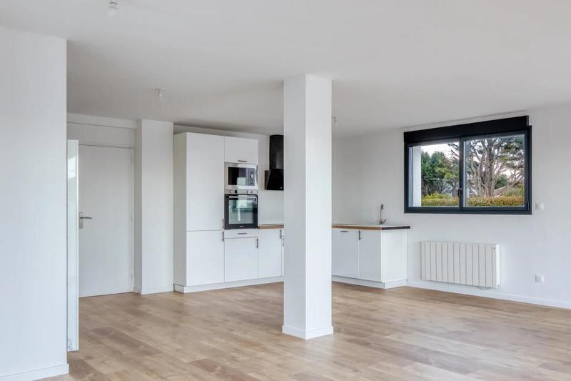 Appartement - 102 m² - 4 pièces