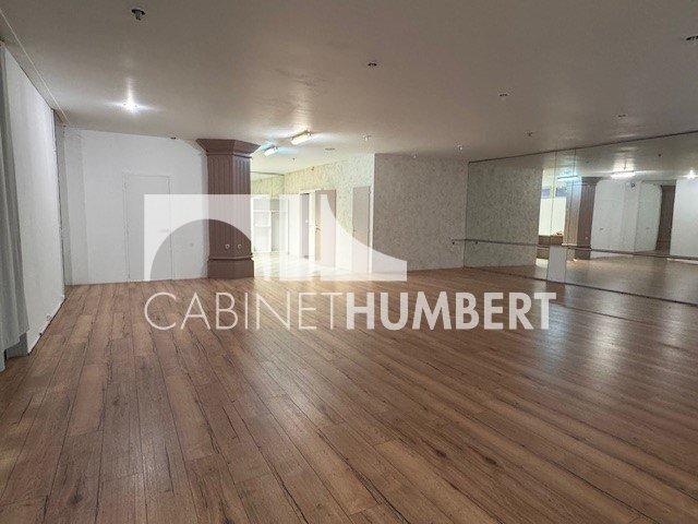 Local commercial - 140 m²