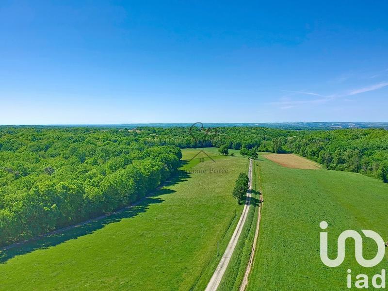 Maison - 415 m² - 15 pièces