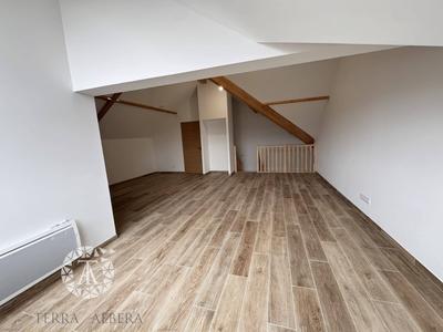 Appartement - 98 m² - 4 pièces
