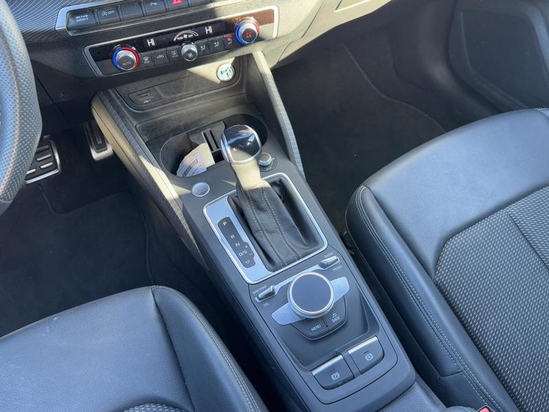 Audi Q2 30 Tdi 116 s tronic 7 s-line