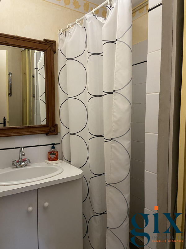 Maison ancienne - 154 m² - 7 pièces