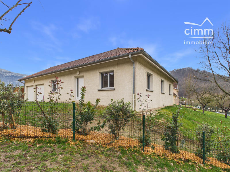 Maison - 127 m² - 5 pièces