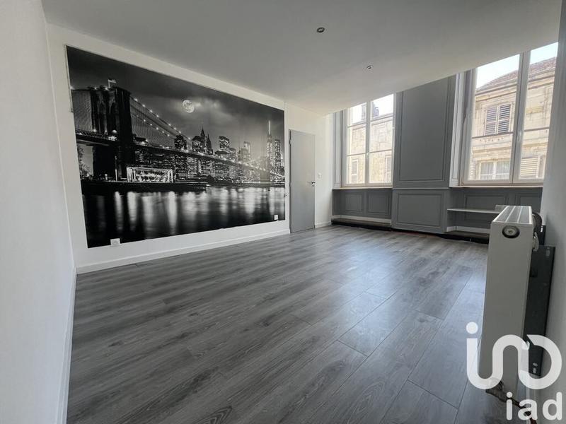 Maison - 225 m² - 8 pièces