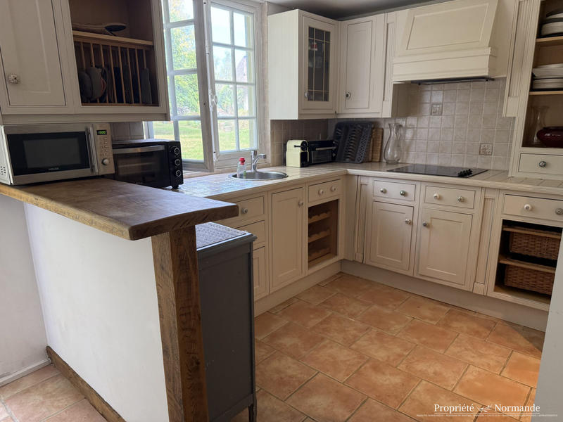 Maison ancienne - 170 m² - 8 pièces