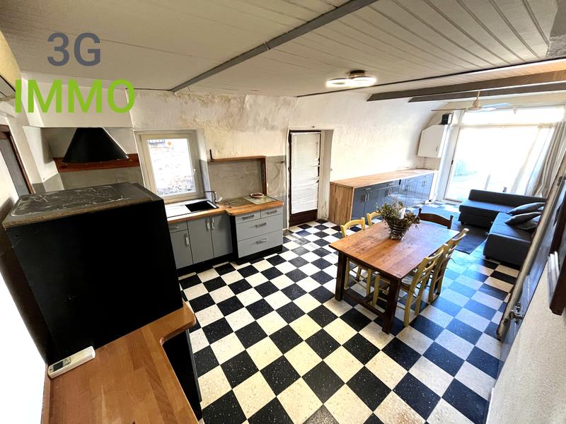 Maison de village - 60 m² - 3 pièces