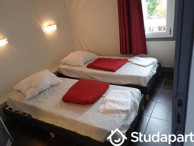 Chambre - 15 m² - 1 pièce