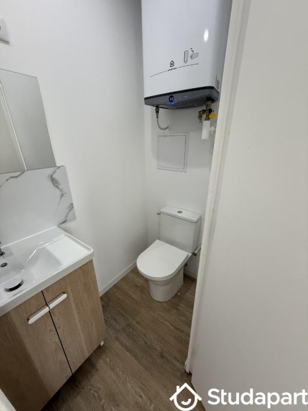 Chambre - 12 m² - 1 pièce