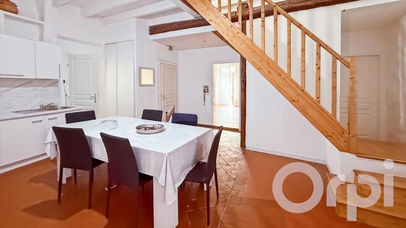 Immeuble - 181 m² - 4 pièces