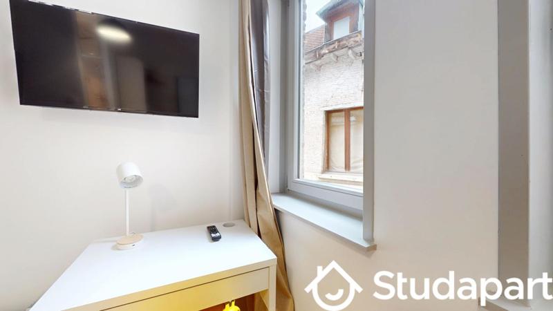 Chambre - 11 m² - 1 pièce