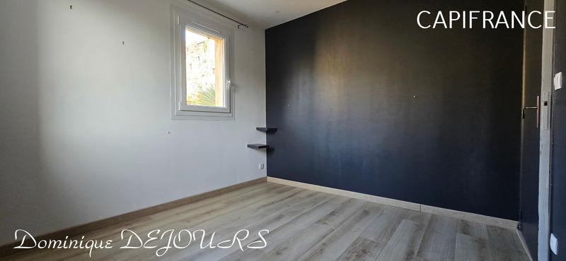 Maison - 100 m² - 3 pièces