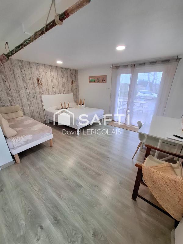 Maison - 383 m² - 22 pièces